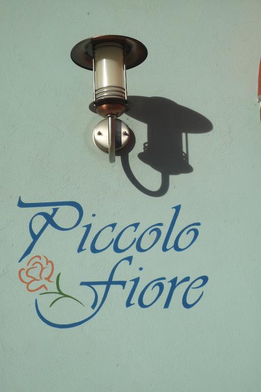 Piccolo Fiore Avio Extérieur photo