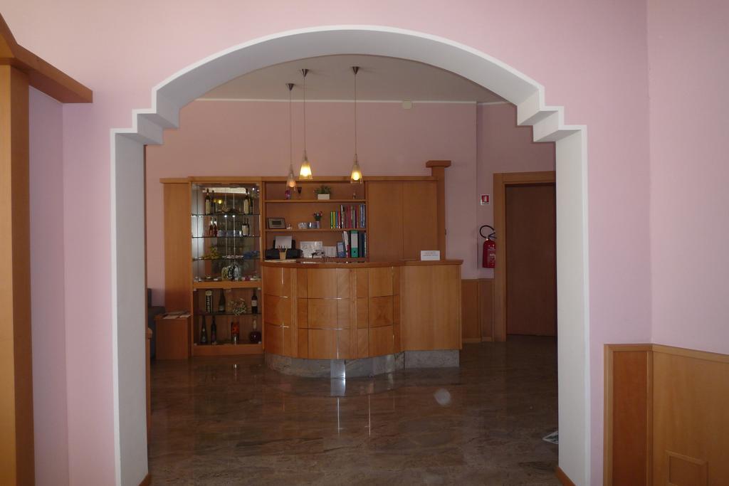 Piccolo Fiore Avio Extérieur photo